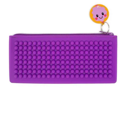 Imagen del producto de Smencil, estuche para lápices con forma de dona de gelatina