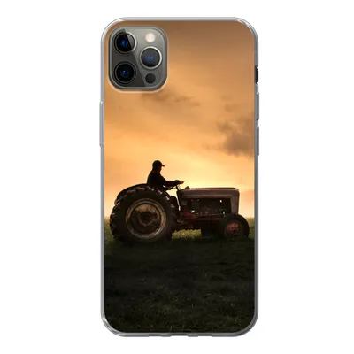 Produktbild von MuchoWow® Handyhülle Schutzhülle Hülle für iPhone 13 Pro Max Traktor - Landwirt - Nebel Silikon Softcase Handy Hülle - Mobiltelefon