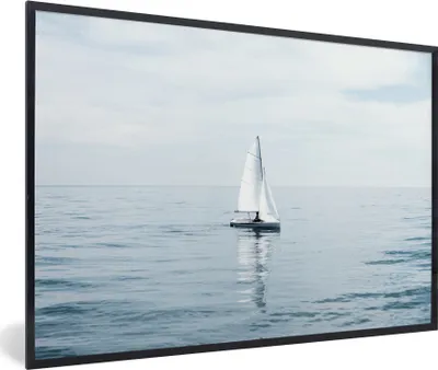 Produktbild von MuchoWow® MuchoWow® Gerahmtes Poster Meer - Segelboot - Blau 90x60 cm - Poster mit zchwarzem Bilderrahmen - Fotorahmen - Foto-Plakat