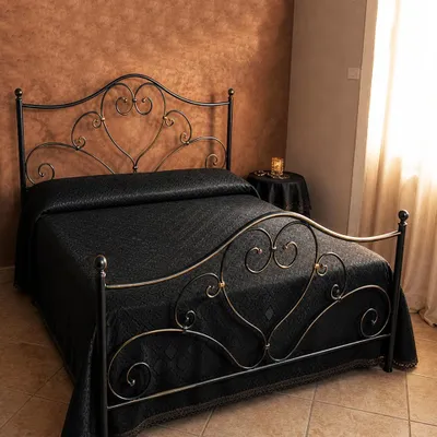 Immagine prodotto di Letto una piazza e mezza ferro battuto Papavero colore nero oro