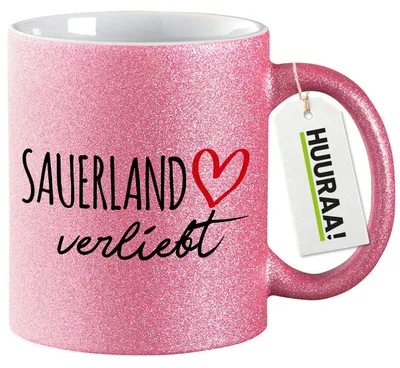Produktbild von Huuraa Glitzertasse Sauerland verliebt 330ml Pink Keramik Kaffeebecher Geschenkidee
