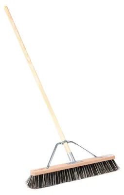 Produktbild von BawiTec Straßenbesen Ossi-Blitz 100cm mit Stiel 140cm Stielstabilisator Spezialbesen Kehrbesen Arenga Feger stabil