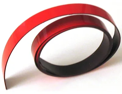 Produktbild von Magnetisches Band 1000x14x1mm rot