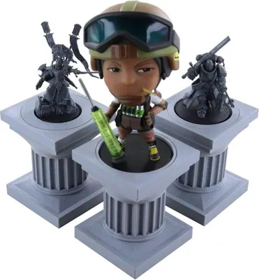 Produktbild von 3er Set Figurensäulen mit Adapter für 32/40/50mm Miniaturen-Bases