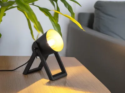 Obrázok produktu pre Stolová lampa MARC čierno-zlatá R50721080