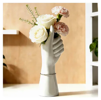 Produktbild von Weiße Keramikvase für Tischdekoration – Moderne Handvase für Pampasgras und Trockenblumen