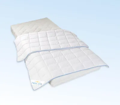 Produktbild von PROCAVE TopCool Sommerbettdecke 155x220 atmungsaktiv gegen Schwitzen - federleichte, kühlende Steppdecke, waschbar bei 95°C, Germany