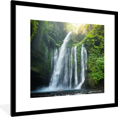 Produktbild von MuchoWow® MuchoWow® Gerahmtes Poster Indonesien - Wasserfall - Berg 40x40 cm - Poster mit zchwarzem Bilderrahmen - Poster - Plakat im Rahmen