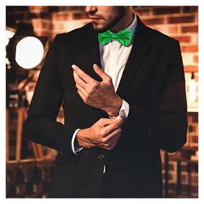 Produktbild von Herren/Jungen Fliege gebunden mit Hakenverschluss und verstellbar für Festlichkeiten, Hochzeiten, Anzüge und Smokings