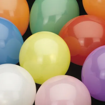 Image de Ballons colorés, 100.