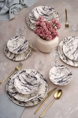Obrázok produktu pre Hermia Concept, kvalitná 24-dielna sada riadu, 100 % keramika | 6 servírovacích tanierov (25 x 25 x 2,5 cm), 6 tanierov (21 x 21 x 3,5 cm), 6 misiek (14 x 14 x 4,5 cm), 6 dezertných tanierov (19 x 19 x 2 cm) | Vhodné do umývačky riadu a mikrovlnnej rúry.