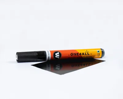 Produktbild von Molotow Acrylmarker ONE4ALL Glossy 327HS #252 schwarz glanz