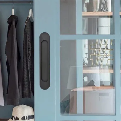 Immagine prodotto di Porta scorrevole in alluminio nero da 220 mm con maniglia
