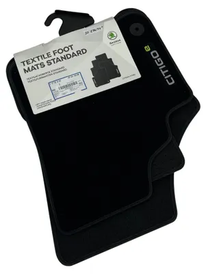 Produktbild von Skoda Citigo-E Fußmatten Velours schwarz Schriftzug