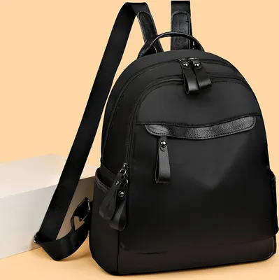 Obrázek produktu pro INF Stylový černý batoh - ideální pro každodenní použití PU
