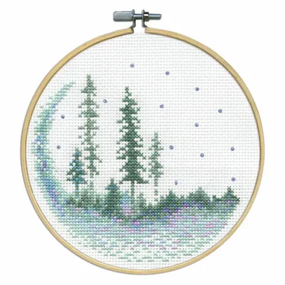 Produktbild von Design Works Kreuzstich Stickpackung mit Stickrahmen "Wald", Zählmuster, Diam. 15cm