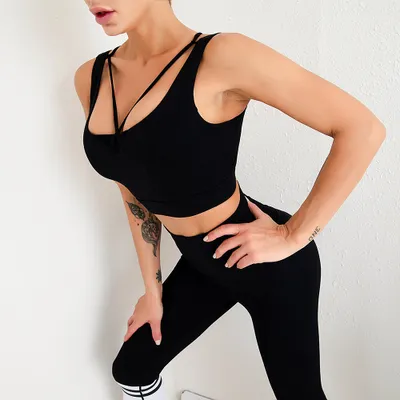 Imagen del producto de Conjunto deportivo con rayas, color , talla XL