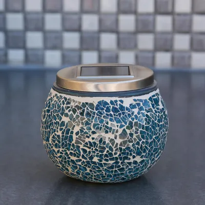 Produktbild von LED Solar Windlicht - Mosaik Glas - Lichtsensor - H: 10cm - für Außen - blau