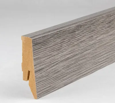 Produktbild von PROVISTON | Sockelleisten | Klassisches Profil | 18 x 58 x 2500 mm | MDF Foliert | Aller Eiche | Moderne Fußleiste | 1 Stück