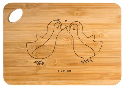 Produktbild von Mr. & Mrs. Panda Schneidebrett Pinguine Kuss - Transparent - Geschenk, Valentinstag, für Freundin, Holzbrettchen, Brett, Hochzeitstag, holzschneidebrett, Partner, Frauen