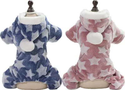 Produktbild von 2er-Pack Pyjamas für kleine Hunde, Overall, Winter-Fleece-Pyjama mit Kapuze für Welpen, Outfit mit 4 Beinen, Jacke, Mantel, Kleidung (Blau + Pink)