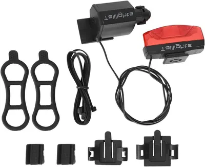 Productafbeelding van Fietslamp Achter - Dynamo Verlichting - Veilig Fietsen - Zelfopwekkend Licht - Mini Formaat - Rood