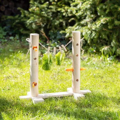 Produktbild von Futterstation für Nagetiere - Spielzeug für Kaninchen, Meerschweinchen und Hamster - Ideal für Snacks