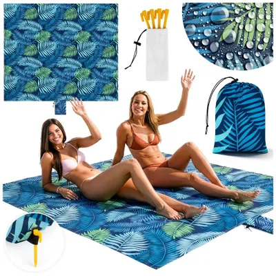 Produktbild von Palm Paradise Strandmatte 220x194 cm Wasserdicht & Sandfrei – Große Picknickdecke Faltbar Leicht mit Tragetasche & 4 Heringen - Blau