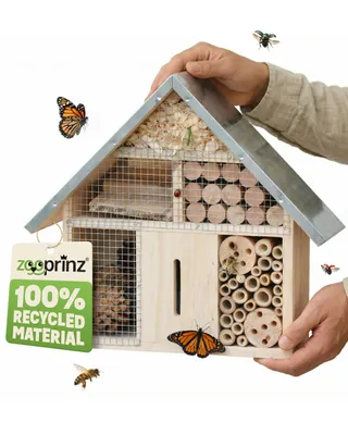 Produktbild von Insektenhotel Wetterfest Metalldach zooprinz | Massivholz | Aufhängbar | 31 x 50 cm | Bambus Holzspäne Holzlöcher Kiefernholz Tannenzapfen