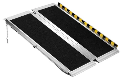 Productafbeelding van VEVOR Opvouwbare Rolstoelhelling 915x736,6 mm, 362,9 kg, Robuuste Drempelhelling met Antislipoppervlak, Draagbare Aluminium Helling, Toegangshelling voor Rolstoelen, Scooters, Deurdrempels, Stoepranden en Trappen