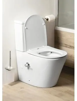 Zdjęcie produktu dla Sapho Ceramics - Toaleta stojąca z prysznicem bidetowym, bez kołnierza, biała PC1012RX