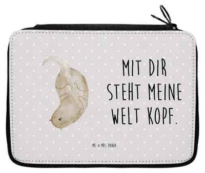 Produktbild von Mr. & Mrs. Panda Etui Otter Kopfüber - Grau Pastell - Geschenk, Federmappe, Mäppchen, Federtasche, Schreibmappe, Liebe, Federmäppchen, Liebesgeschenk, Verknallt, Verliebt