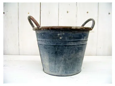 Produktbild von Pflanzkübel aus Zink, rund, ca. 14 cm hoch, ca. 18 cm Durchmesser oben