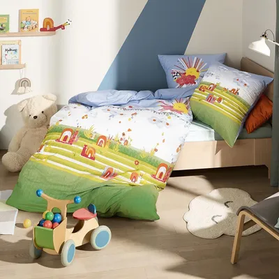 Produktbild von Kaeppel Kinder-Bettwäsche Regenbogenrennschnecken" bunt 1x 135x200 cm + 1x 80x80 cm"