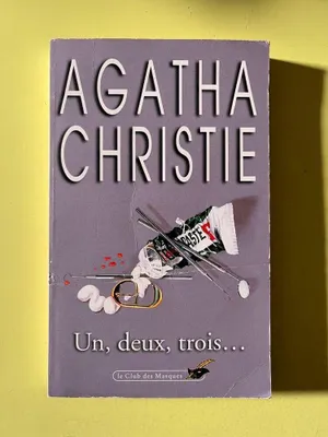 Produktbild von Agatha Christie - un deux trois Club des Masques