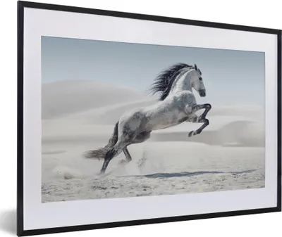 Produktbild von MuchoWow® Gerahmtes Poster Pferd - Tiere - Sand - Natur 60x40 cm - Poster mit Schwarzem Bilderrahmen Wandposter Rahmen Foto Bilder - Schlafzimmer - Plakat in Rahmen - Drucken