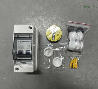 Image de Disjoncteur miniature 2 pôles, interrupteur-sectionneur DC solaire étanche IP65, 50A - Disjoncteur pour systèmes photovoltaïques