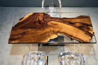 Image de Table en époxy brun transparent Tables en résine Designer Eszimmer