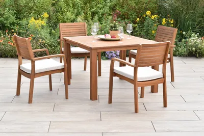 Produktbild von Merxx Gartenmöbel Set Batavia 9tlg., 4 Stapelsessel inkl. Sitzkissen, Tisch 110 x 110 cm- Akazie