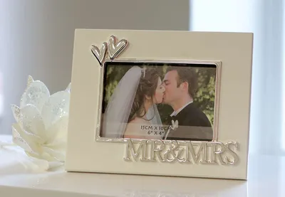 Produktbild von Gilde Fotorahmen, "Marriage", Schriftzug, Metall, silberfarben, VE 3, L. 9 cm, B. 21 cm, H. 14 cm 50072