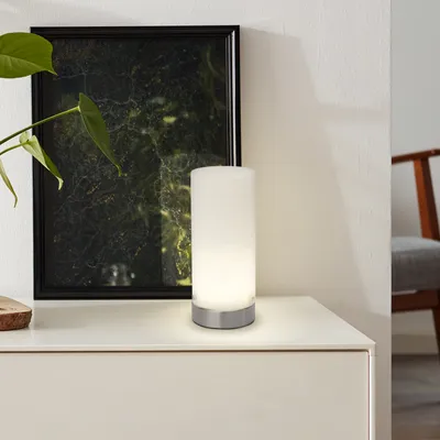 Produktbild von BRILLIANT Tischlampe Daisy | dekorative Nachttischleuchte |  Glas/Metall | eisen/weiß | 4,5 W