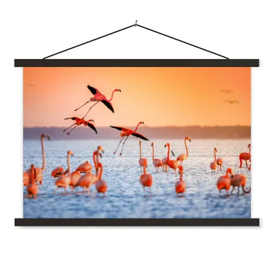Produktbild von MuchoWow® Textilposter Vogel - Flamingo - Wasser - Sonnenuntergang - Rosa 120x80 cm mit schwarzem Rahmen - Wanddeko