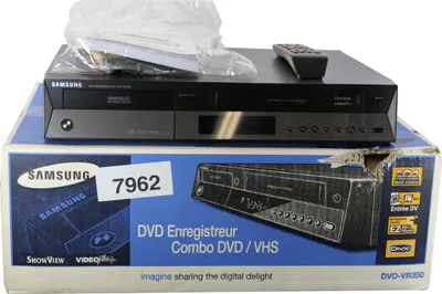 Zdjęcie produktu dla Samsung DVD-VR350 | Nagrywarka VHS / DVD Combi | PAL & SECAM | W KOPERTIE