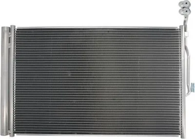 Produktbild von THERMOTEC KTT110582 Kondensator Klimaanlage für VW Touareg (7P5, 7P6) +Trockner