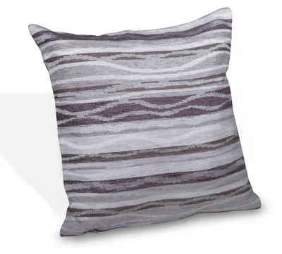 Produktbild von Kissenhülle "Ambato": 50x50cm / Violett Größe: 50x50cm Farbe: Violett