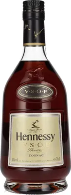 A bottle of Hennessy VSOP Privilège Cognac.