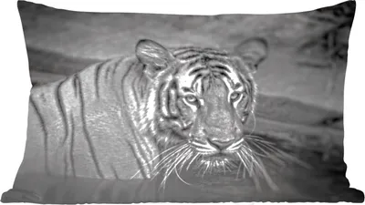 Produktbild von MuchoWow® Zierkissen Sofakissen Wohnzimmer Dekokissen 50x30 cm Tiger - Wasser - Schwarz - Weiß - Wohnzimmerdekoration - Polster mit Photo