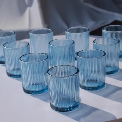 Produktbild von Teelichthalter Set von 12 - Blaue Gerippte Votivkerzenhalter für Festdekoration