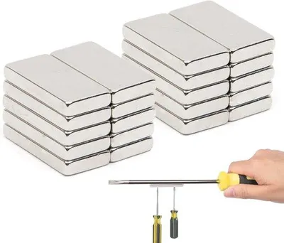 Produktbild von Famanu Neodymium-Magnete selbstklebend - 40 Stück (20x10x1 mm)