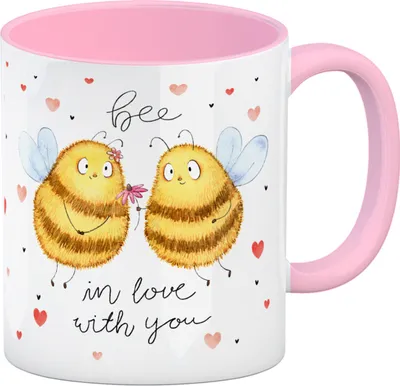 Produktbild von Pummel Biene Kaffeebecher in rosa mit Spruch Bee in love with you